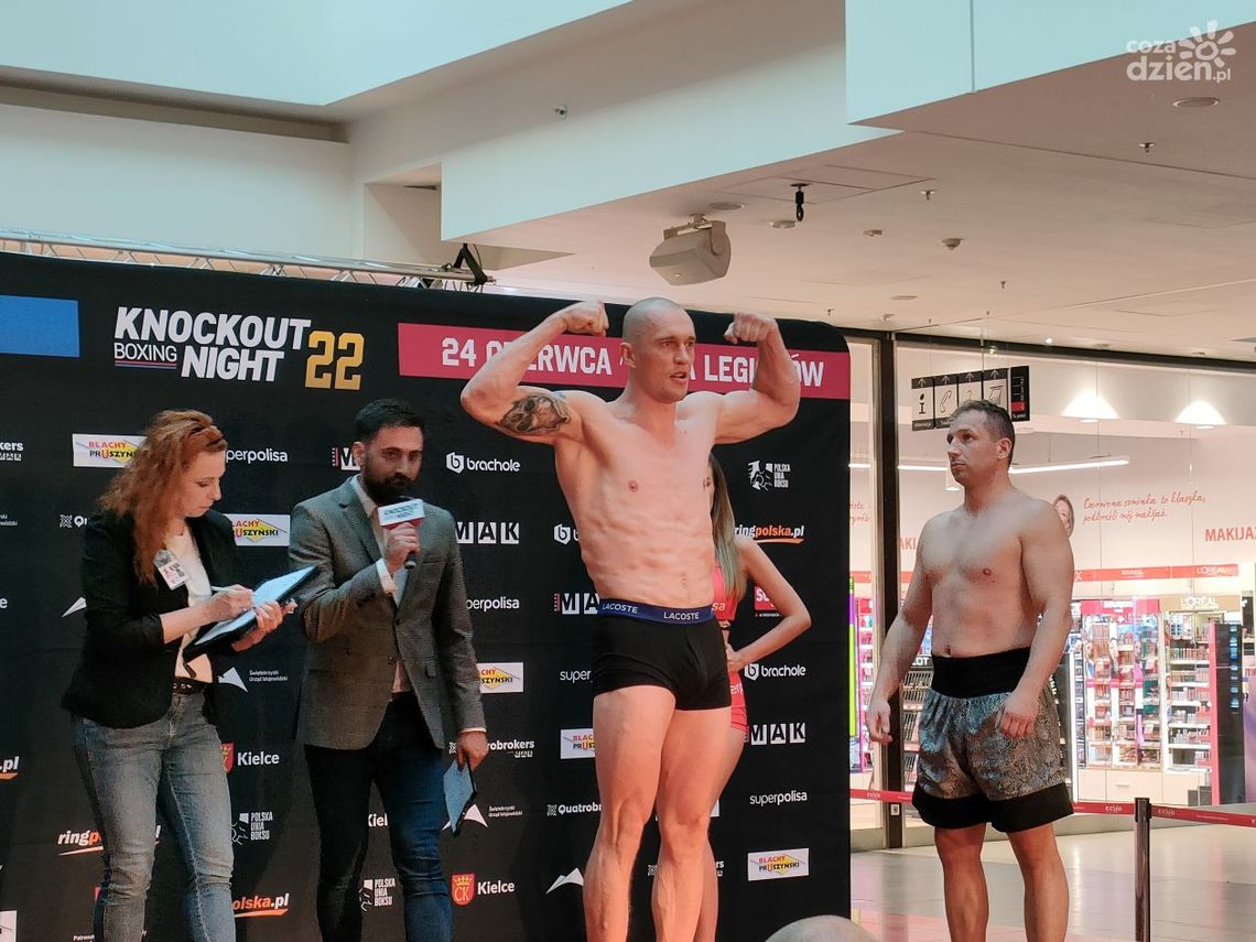 Zwycięstwo Michała Cieślaka na gali Knockout Boxing Night 22. Pięściarz z Radomia znokautował Enrico Koellinga Zwycięstwo Michała Cieślaka na gali Knockout Boxing Night 22. Pięściarz z Radomia znokautował Enrico Koellinga