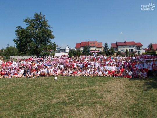 Dzieciaki z "jedynki" już kibicują biało-czerwonym!