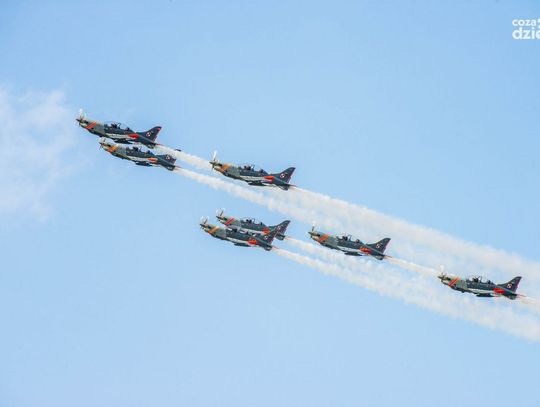 AIR SHOW - gigantyczne pokazy lotnicze blisko Ostrowca