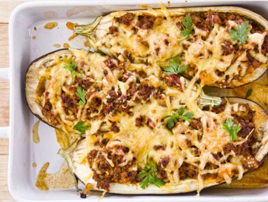 8 smacznych przekąsek na Sylwestra 8 smacznych przekąsek na Sylwestra