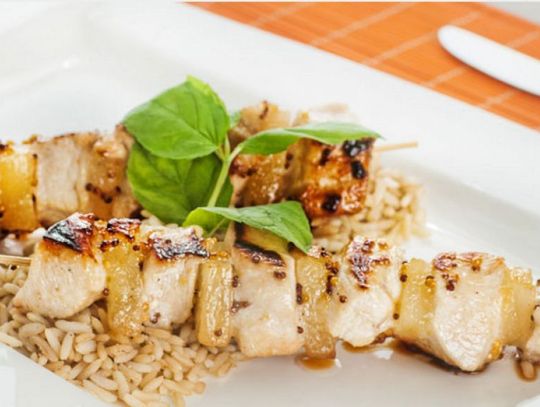 8 smacznych przekąsek na Sylwestra 8 smacznych przekąsek na Sylwestra