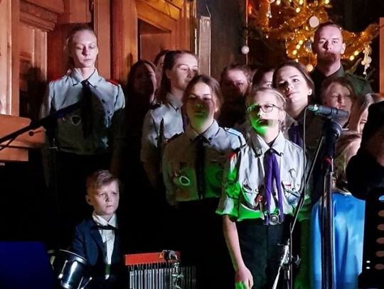 Kolędowanie z zespołem Champion