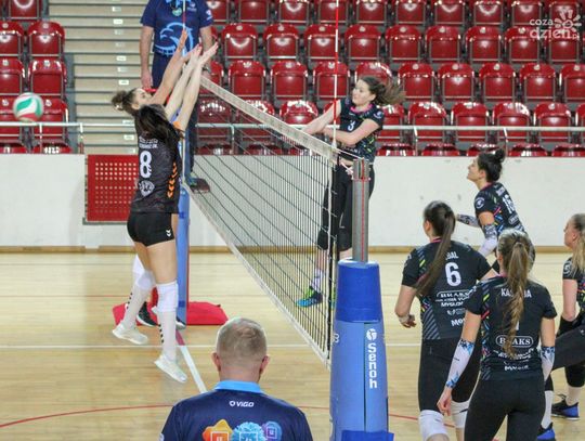 KSZO SMS Ostrowiec Świętokrzyski - Silesia Volley Mysłowice - zdjęcia