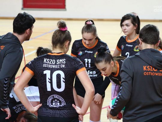 KSZO SMS Ostrowiec Świętokrzyski - UKS Jedynka Tarnów - zdjęcia