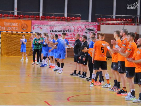 KSZO Ostrowiec Świętokrzyski - SMS ZPRP II Kielce - ZDJĘCIA