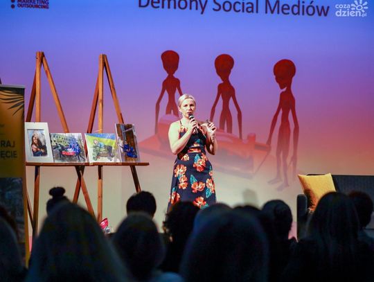 W Kobiecym Klimacie - marzec 2022 - ZDJĘCIA