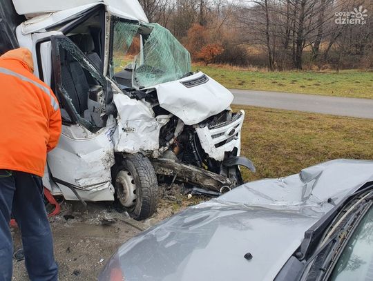 Kolizja 5 pojazdów w Ostrowcu Św.