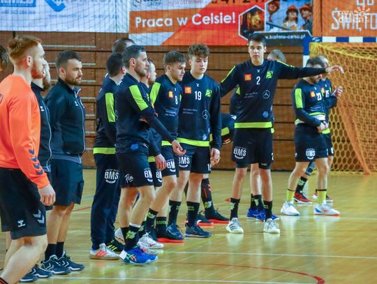 KSZO Ostrowiec Świętokrzyski - KSSPR Końskie - Zdjęcia