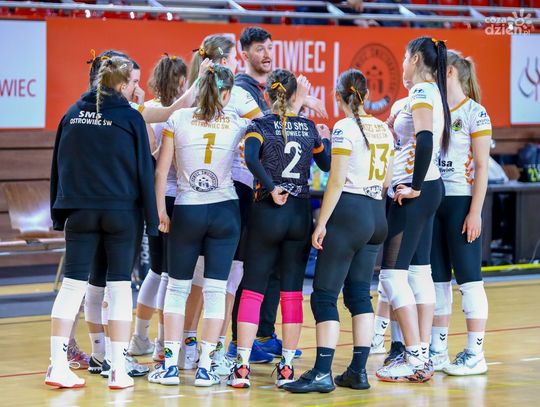 KSZO SMS Ostrowiec Św. - Tomasovia Tomaszów Lubelski [1/4 Mistrzostw Polski Juniorek]  ZDJĘCIA