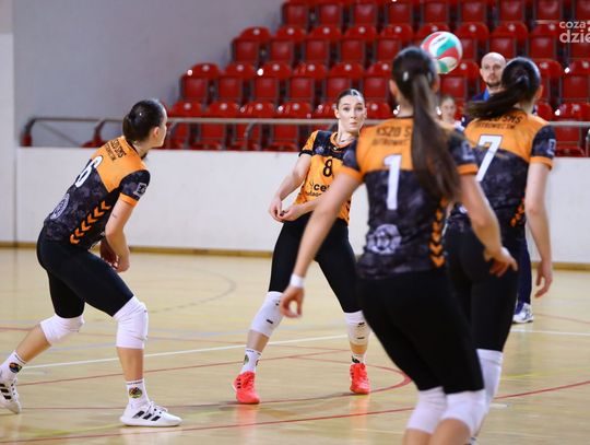 KSZO SMS Ostrowiec Św.- Sandecja Poprad Stary Sącz - ZDJĘCIA