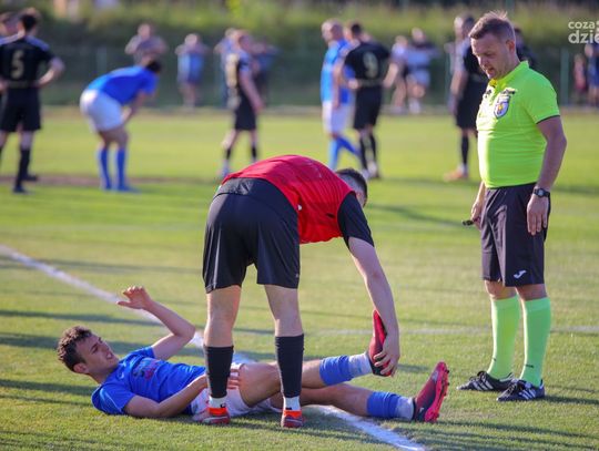 OKS Opatów - Łysica Bodzentyn - ZDJĘCIA