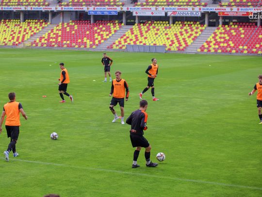 KSZO 1929 Ostrowiec Św. - Star Starachowice - ZDJĘCIA