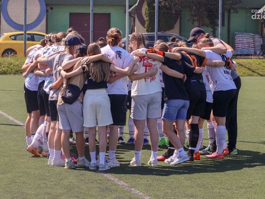 KSZO 1929 Ostrowiec Św. - Iskra Krzemień - ZDJĘCIA