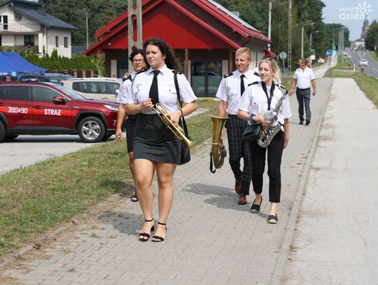 Dożynki Powiatu Kieleckiego i Gminy Łopuszno 2024 (galeria)