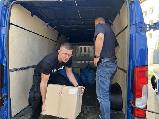 Z Ostrowca wyruszył transport z pomocą dla Głuchołaz - zdjęcia