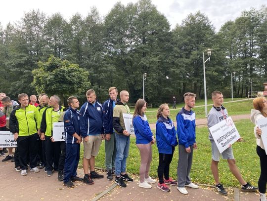 Świętokrzyski Mitingu w Biegach Przełajowych Olimpiad Specjalnych - zdjęcia