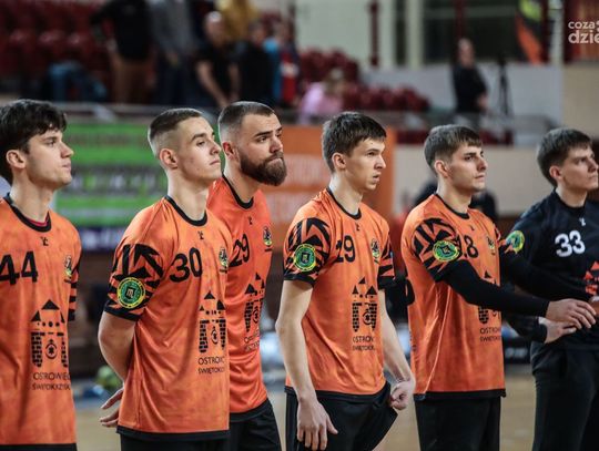 KSZO Ostrowiec Św - CMC Virtu Viret Zawiercie - ZDJĘCIA