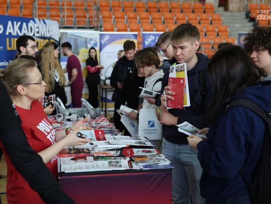 Trwają II Świętokrzyskie Targi Edukacyjne w Busku-Zdroju (zdjęcia)