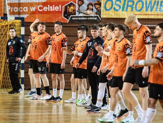 KSZO Ostrowiec Św. - Grunwald Ruda Śląska - ZDJĘCIA