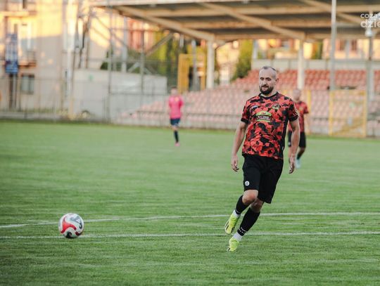 Oldboje KSZO Ostrowiec Św. - Sport CK Kielce [ZDJĘCIA]