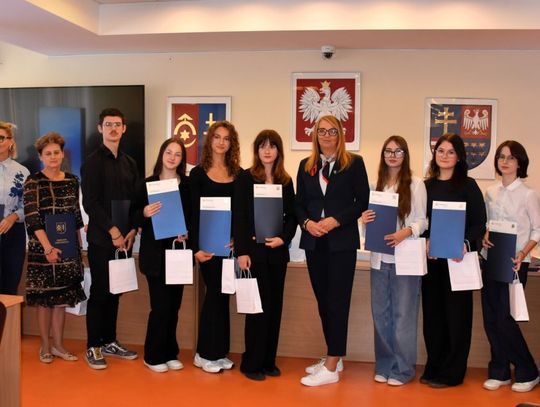 Ostrowieccy uczniowie z certyfikatami językowymi Ostrowieccy uczniowie z certyfikatami językowymi