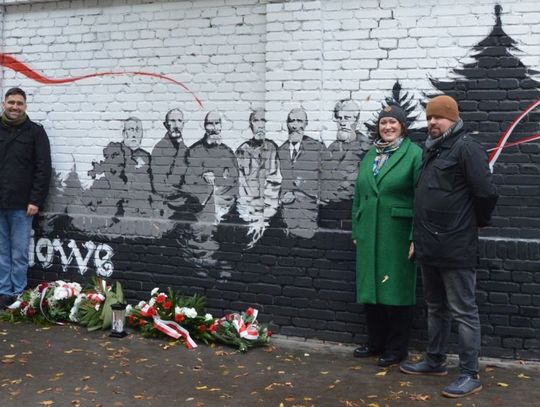 Powstańczy mural oficjalnie otwarty 