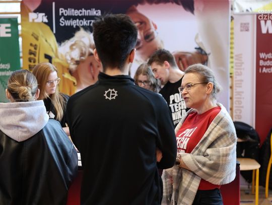 Inauguracja III edycji Świętokrzyskich Targów Edukacyjnych w Ostrowcu Św. (foto)
