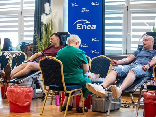 Ponad 24 litry krwi w jeden dzień. W Połańcu po raz 31. pokazali, jak pomagać z mocą
