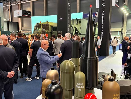 Premier Donald Tusk podczas czwartego dnia Międzynarodowego Salonu Przemysłu Obronnego MSPO 2026 w Kielcach